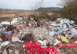 央视：永久基本农田堆垃圾，表面覆土假整改