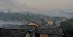 翻建宅基地房屋 ： “五不许、两不能”